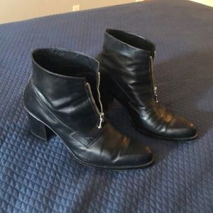 🔥Vintage Guess boots 🔥